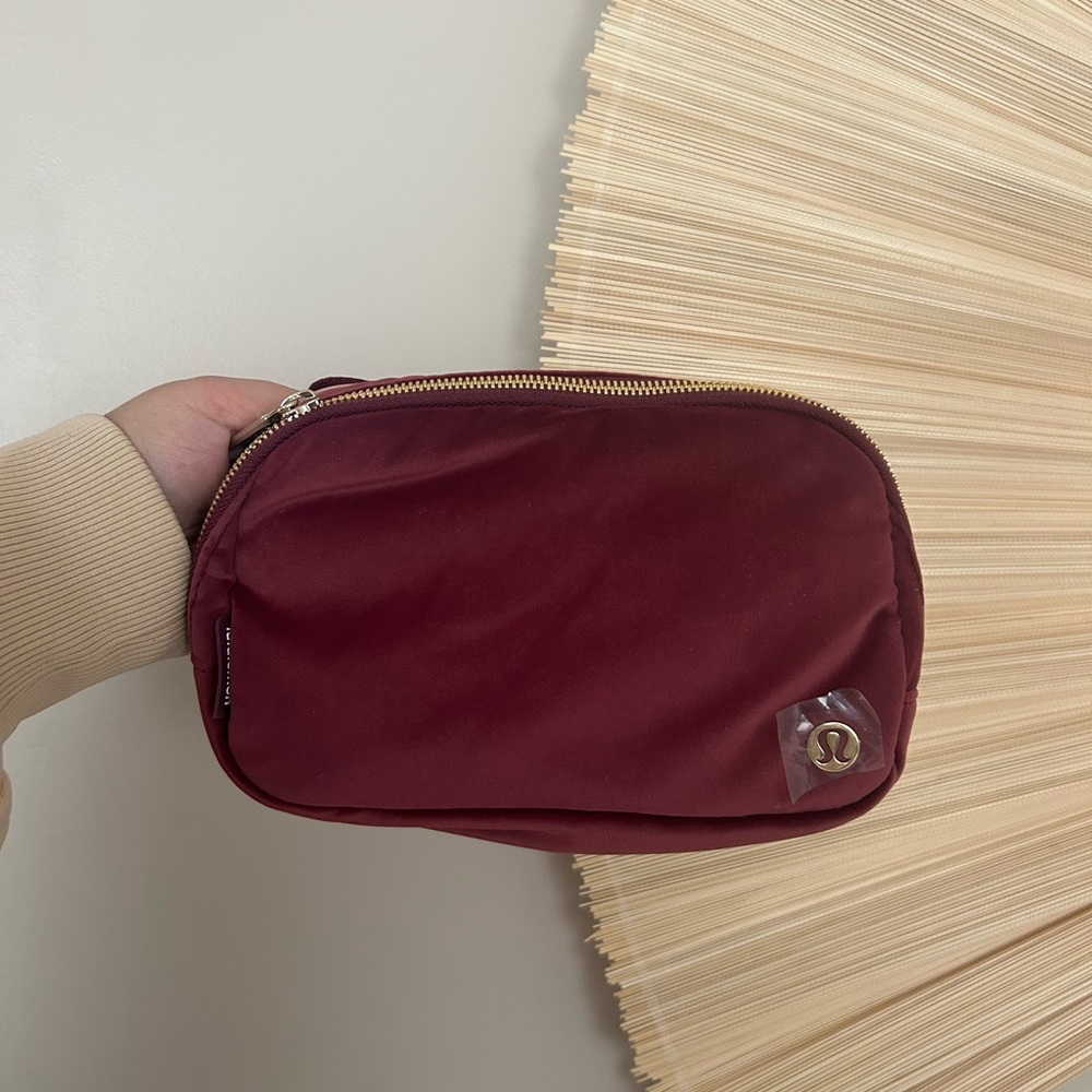lululemon Burgundy Women's Belt Bag